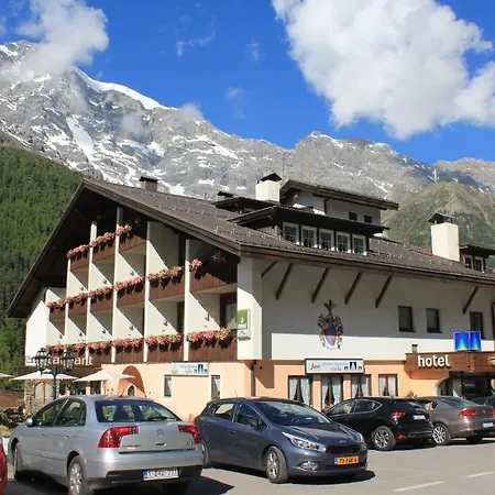 Alpina Mountain Resort-2